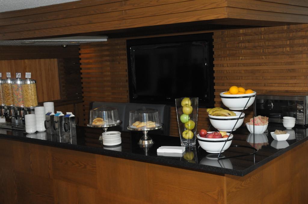 Admiral Inn Burlington Dış mekan fotoğraf